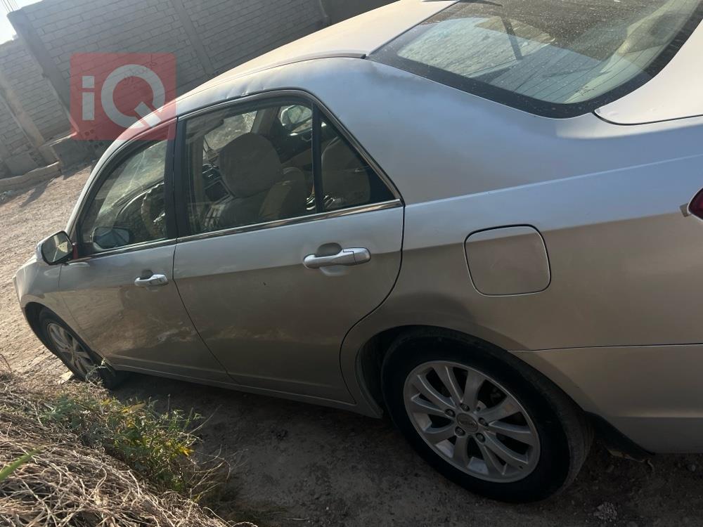 BYD F6